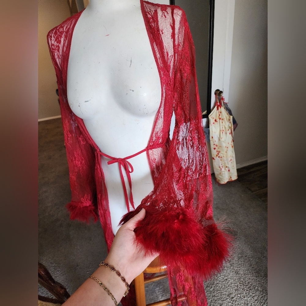 Dark Red Feathered Cuff Robe - Picture 3 of 4